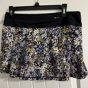 Lululemon pace rival skirt